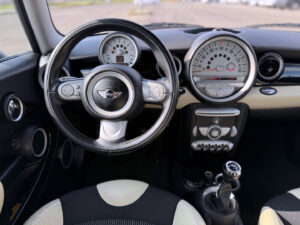 ROCKET MOTORS - MINI ONE 1.4 BENZ 95CV E4 NEOPAT 2009 BIANCA10