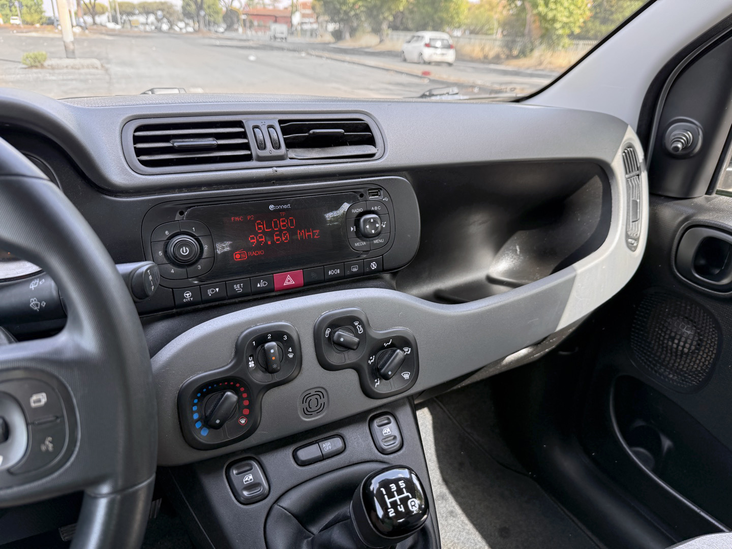 ROCKET MOTORS - FIAT PANDA 1.2 BENZ 69CV E5 NEOPAT 2019 GRIGIA13