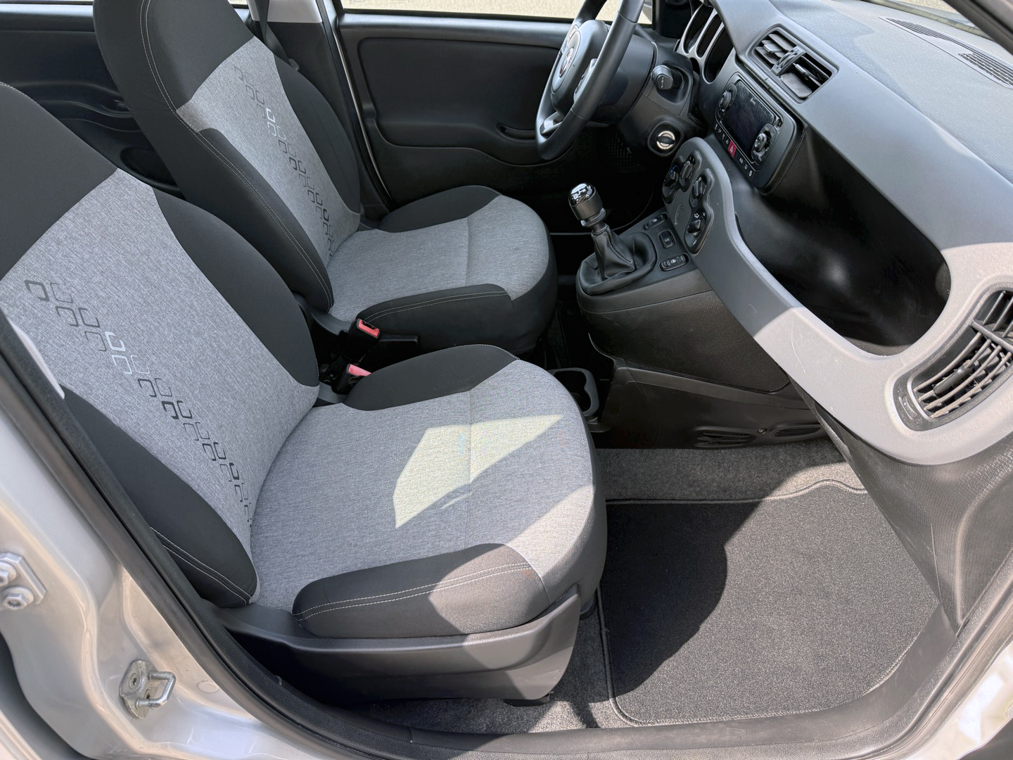 ROCKET MOTORS - FIAT PANDA 1.2 BENZ 69CV E5 NEOPAT 2019 GRIGIA20